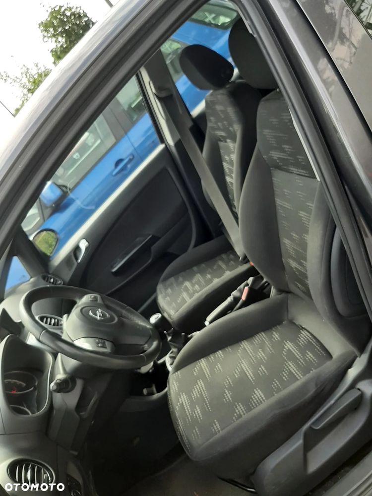 Opel Corsa 1.2 16V Cosmo - 7