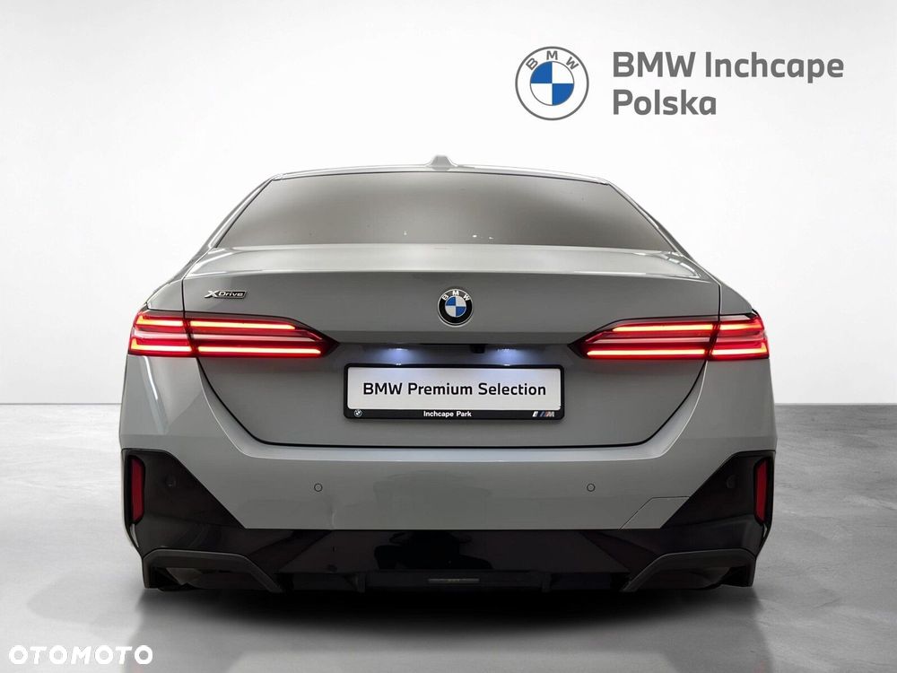 BMW Seria 5 520d xDrive mHEV M Sport - 5