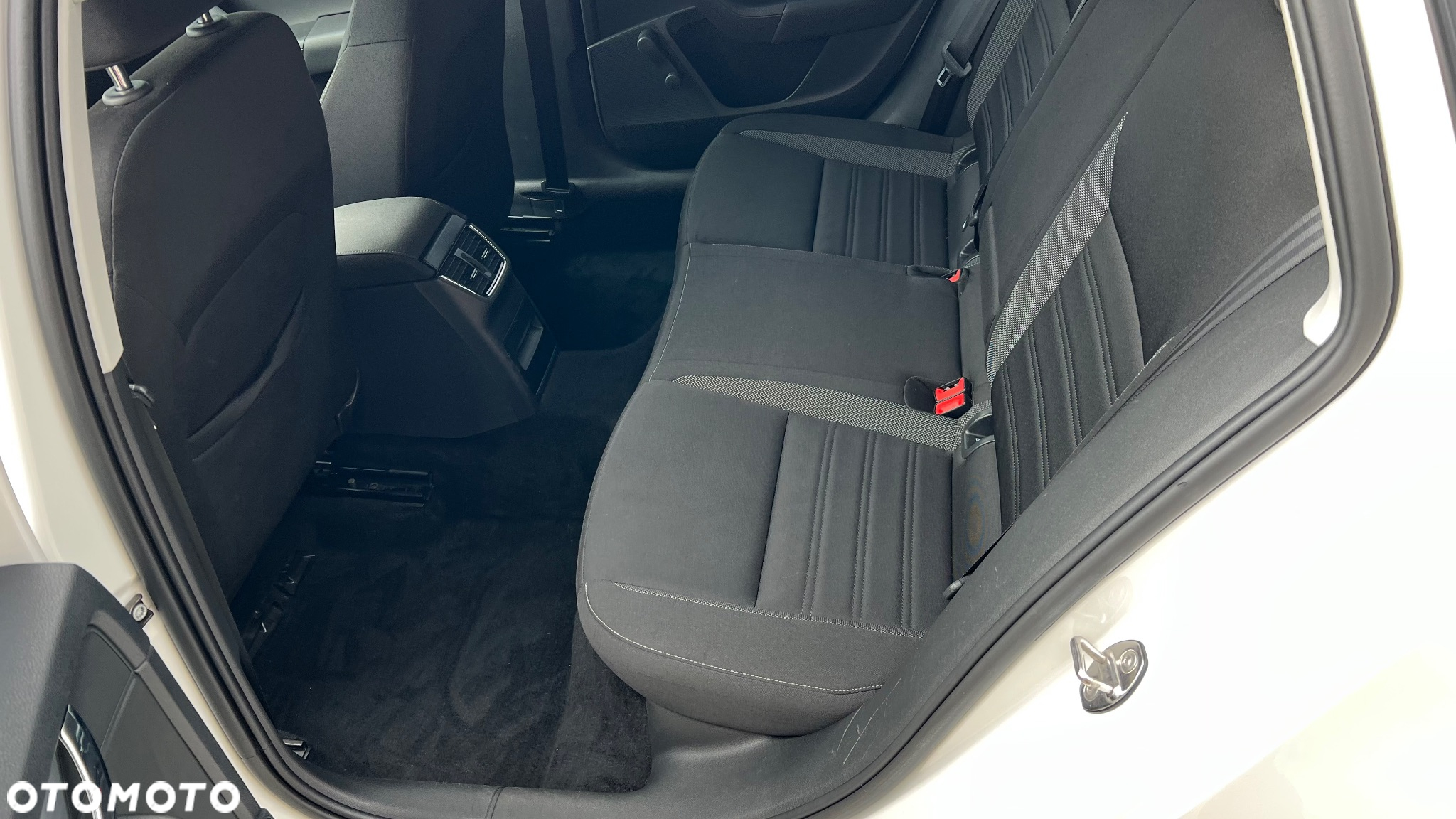 Skoda Octavia 2.0 TDI DSG Sport Edition - 12