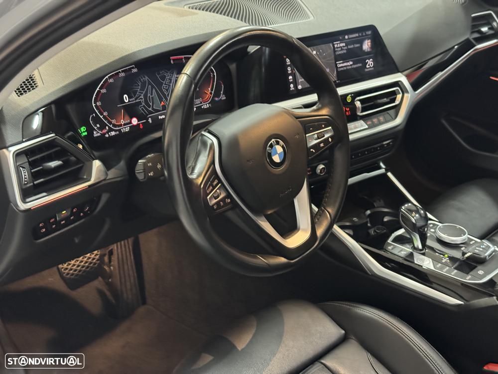 BMW 318 d Aut. Sport Line - 28