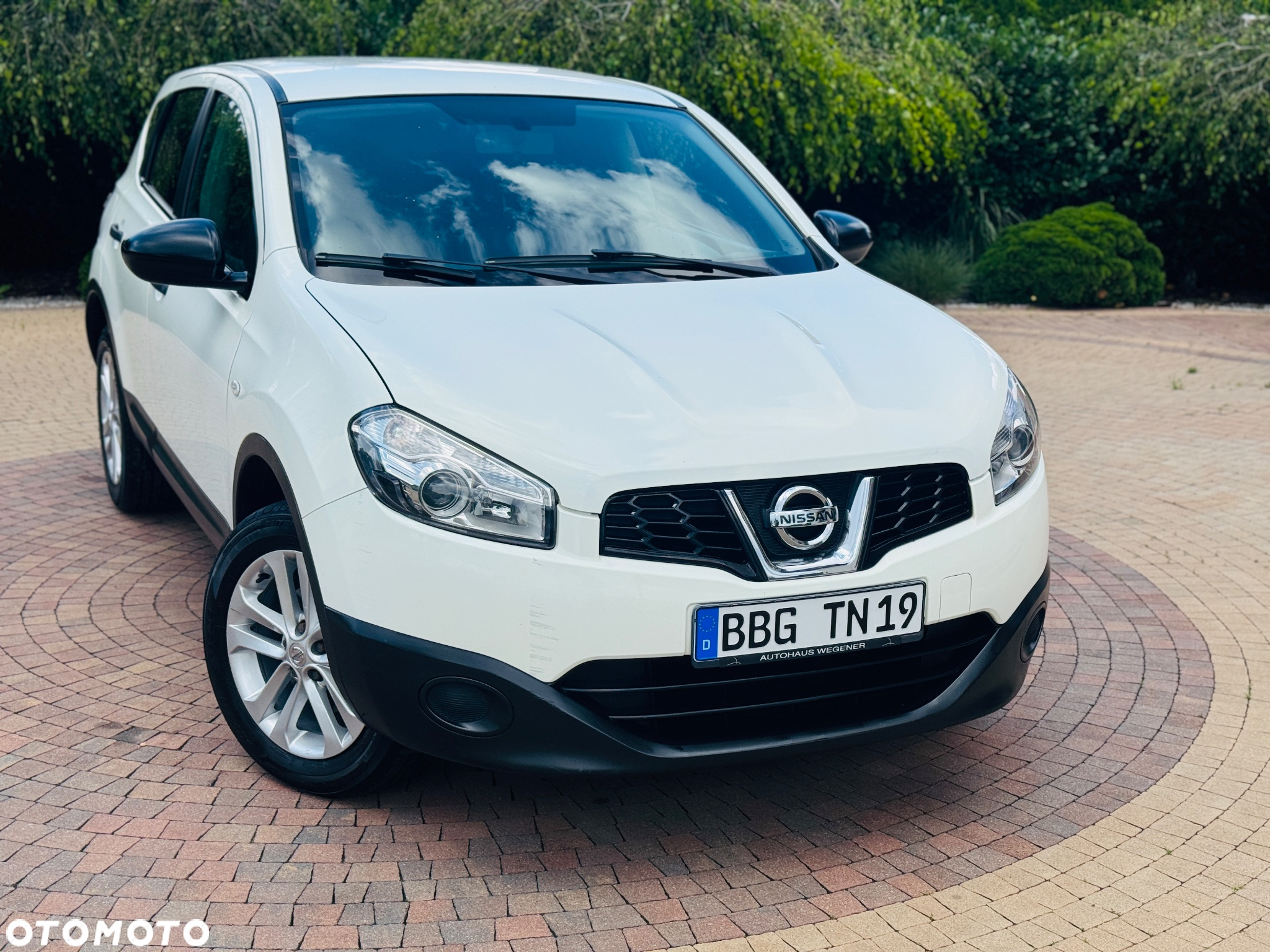 Nissan Qashqai 1.6 visia - 2