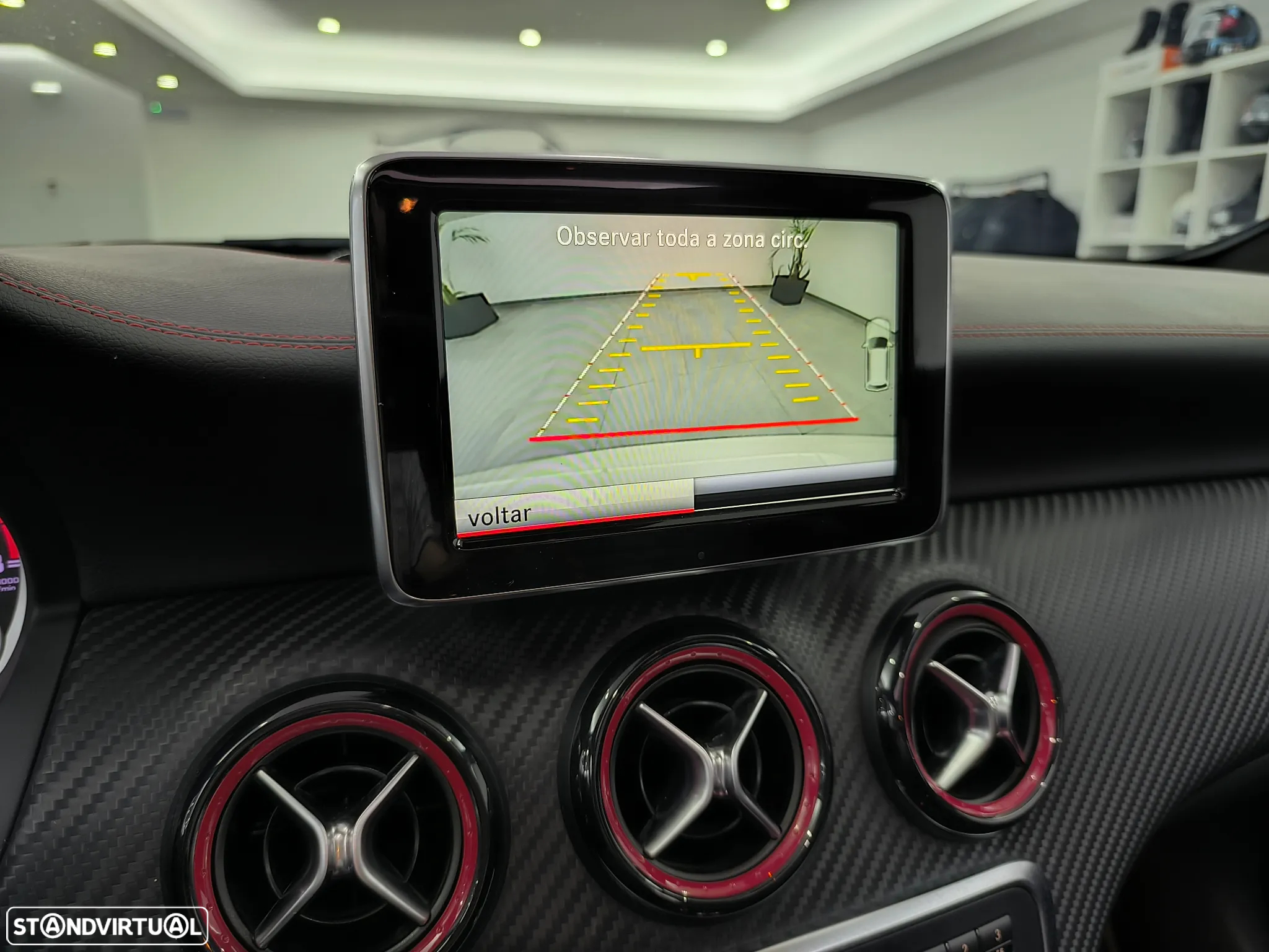 Mercedes-Benz A 45 AMG 4Matic Speedshift 7G-DCT - 51
