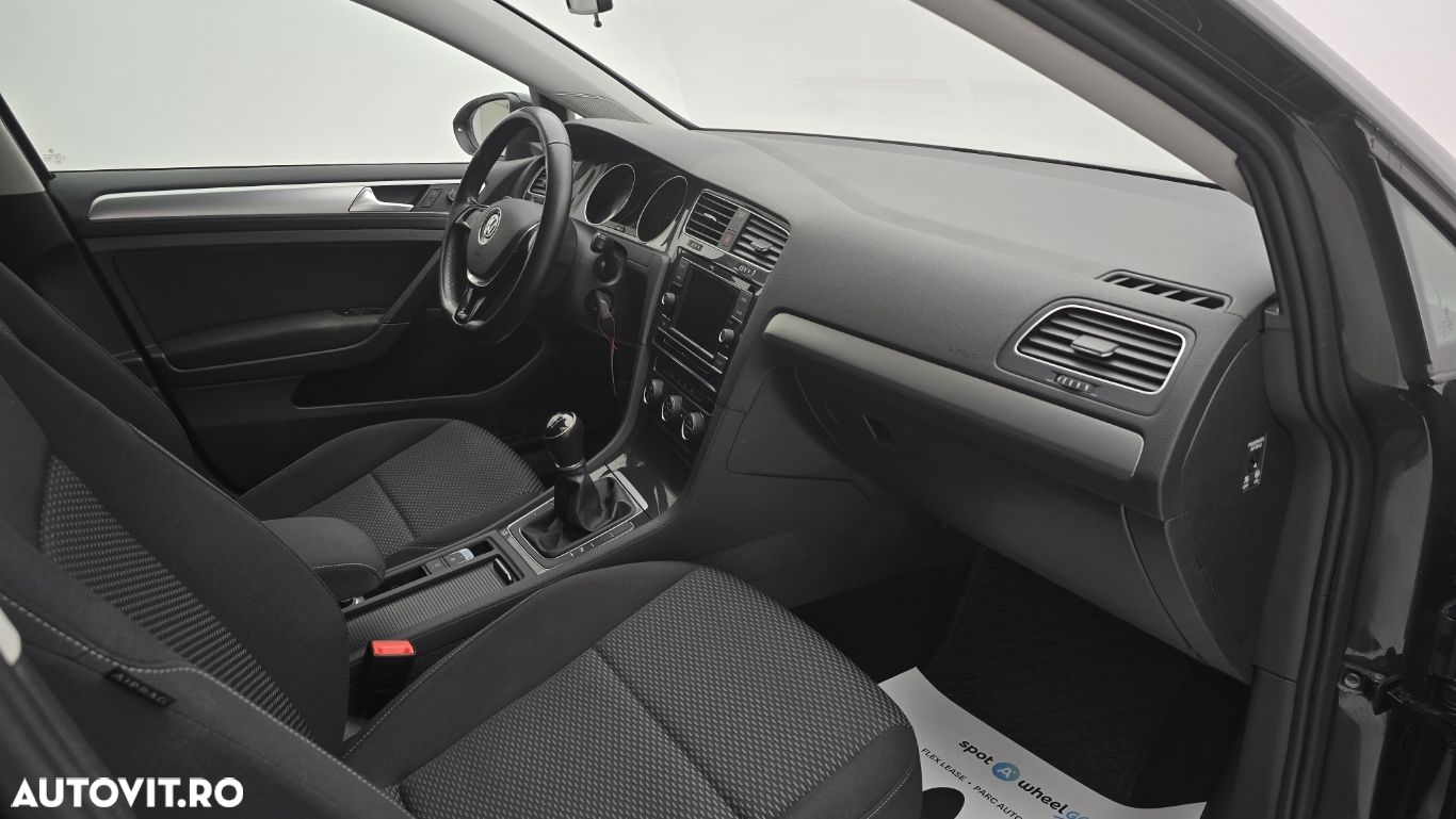 Volkswagen Golf 1.0 TSI Trendline - 20