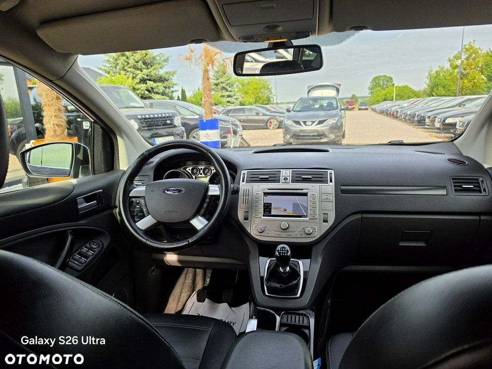 Ford Kuga 2.0 TDCi 4x4 Titanium - 31