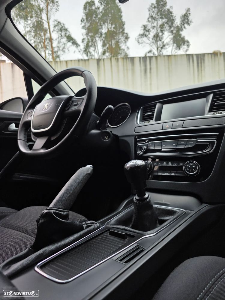 Peugeot 508 SW 1.6 BlueHDi Active - 45