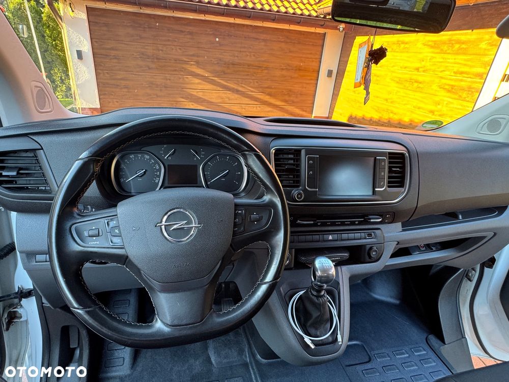 Opel Vivaro - 7