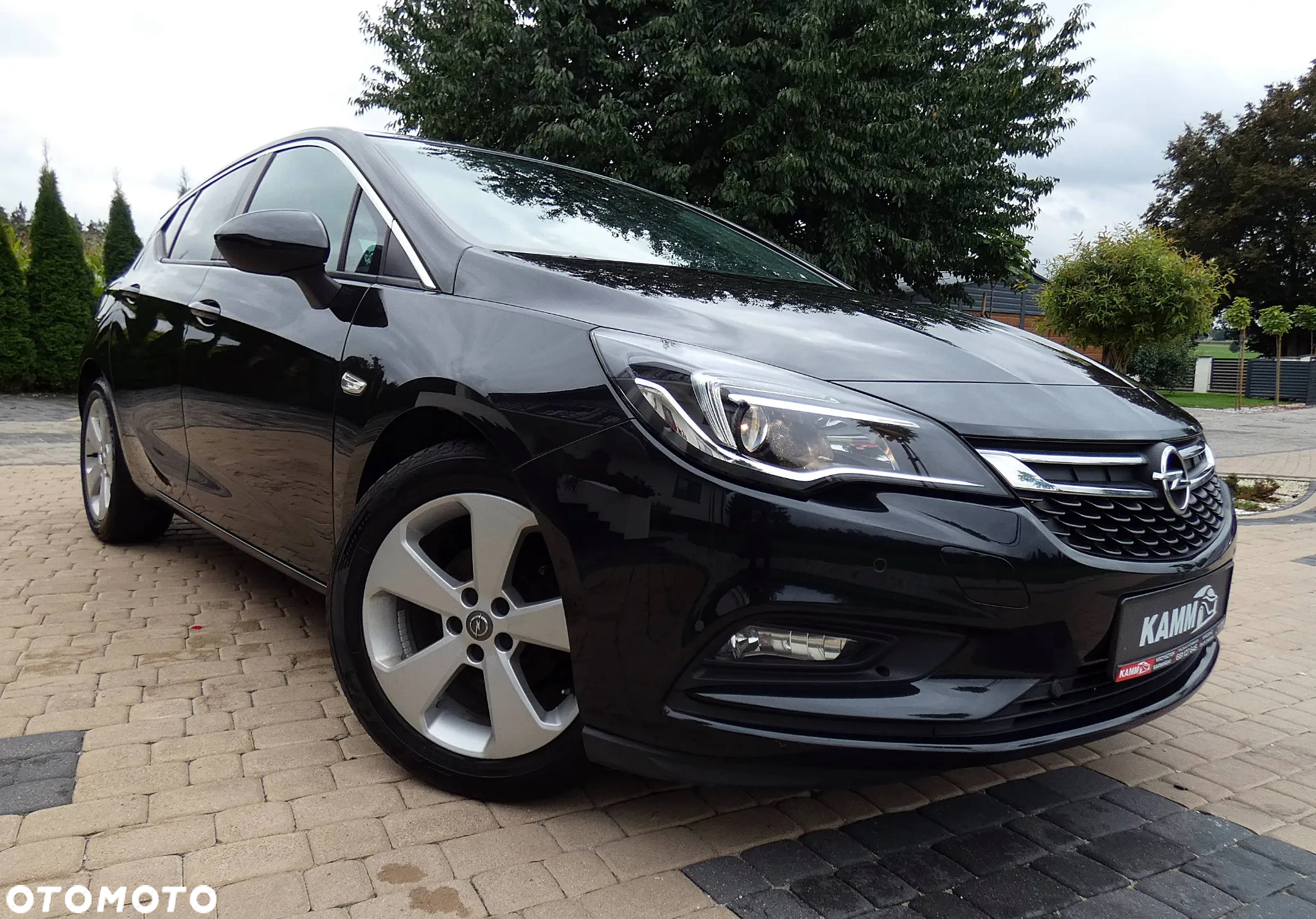 Opel Astra V 1.4 T Dynamic S&S - 11