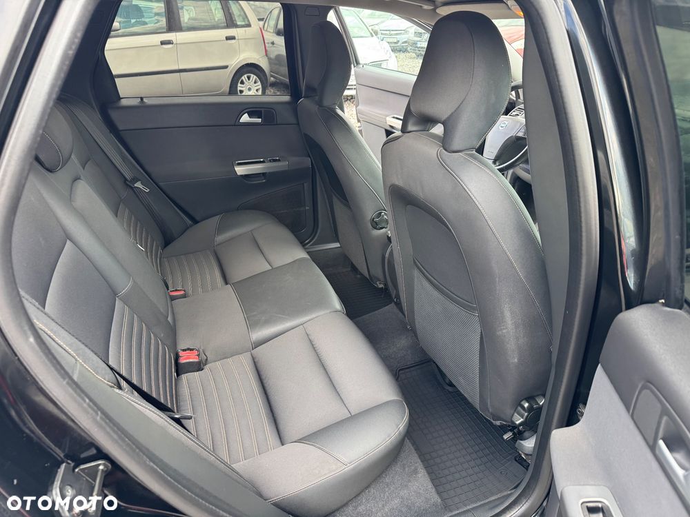 Volvo V50 2.0D Momentum - 11