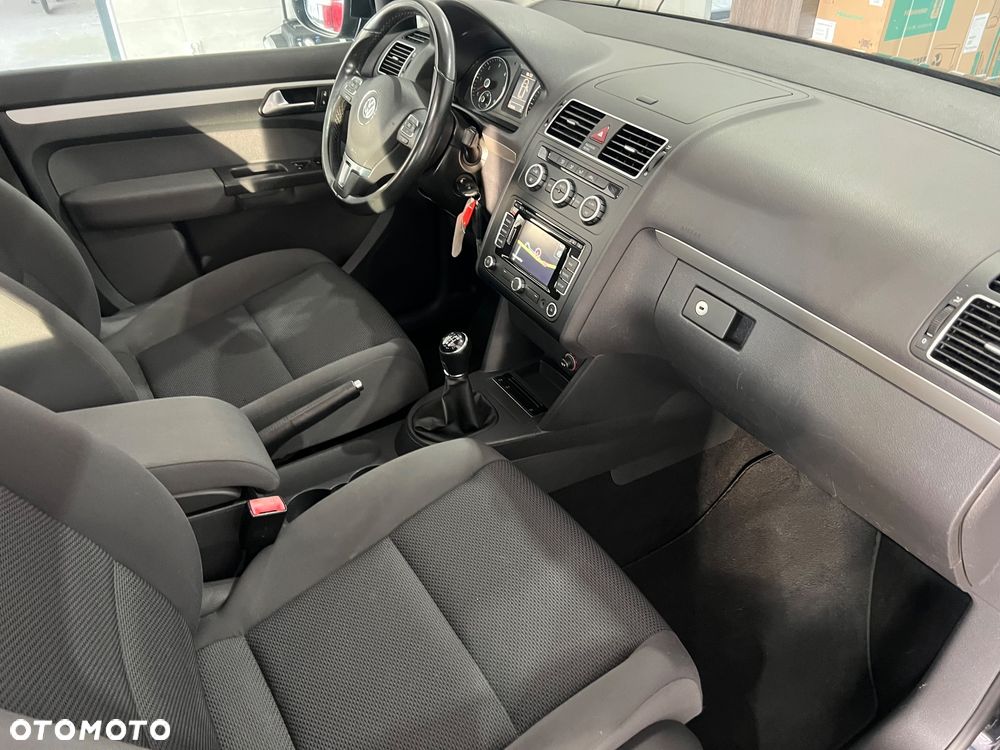 Volkswagen Touran 1.6 TDI DPF BlueMot Comfortline - 31