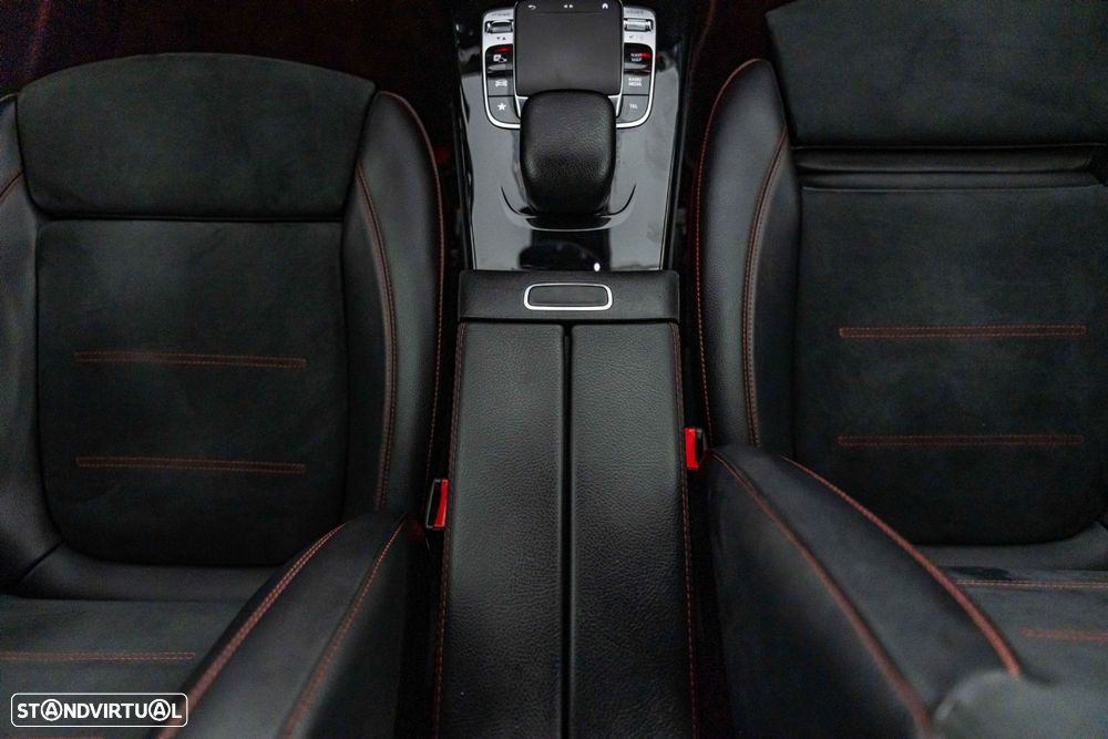 Mercedes-Benz A 180 d AMG Line Aut. — fotografia 29
