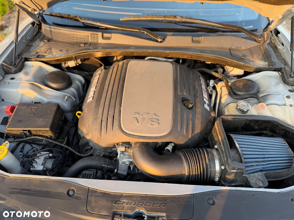Dodge Charger 5.7 R/T Daytona - 20