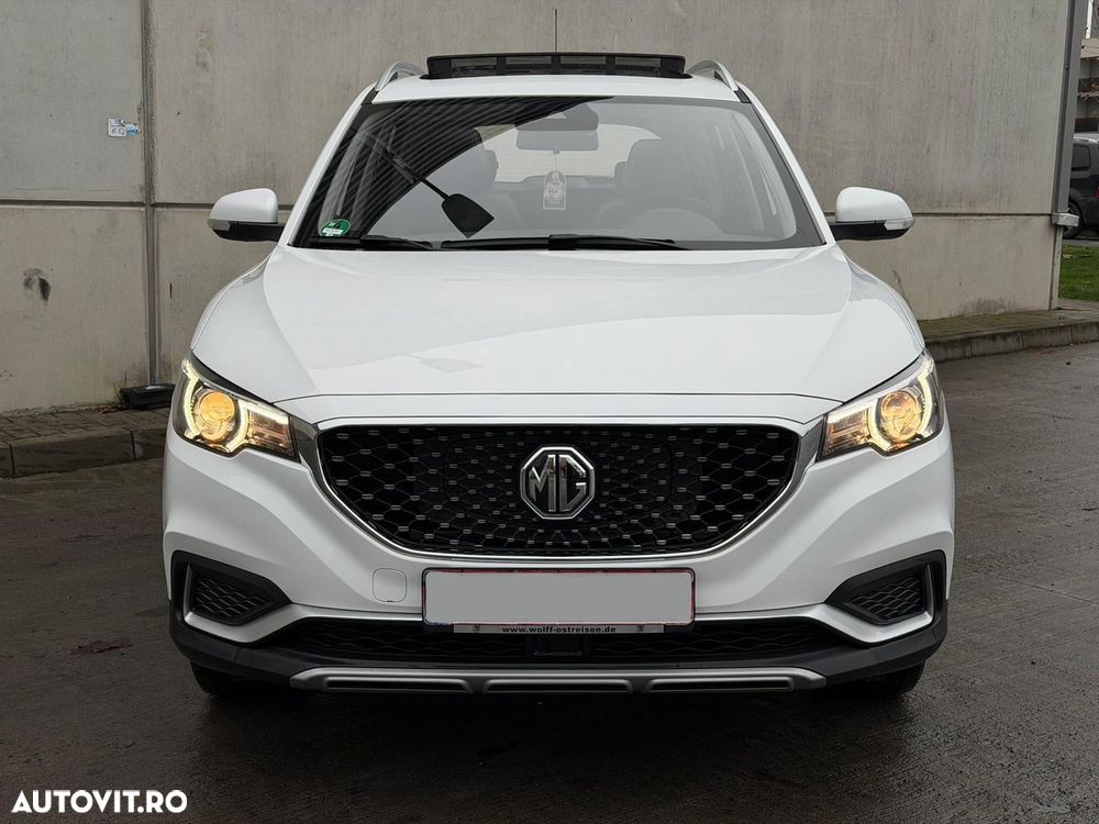 MG ZS EV Maximal Luxury - 2