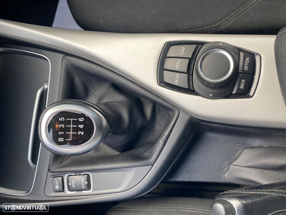 BMW 116 d EDynamics Advantage - 13