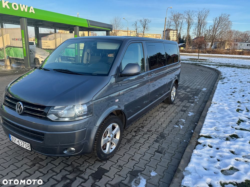 Volkswagen Caravelle - 2