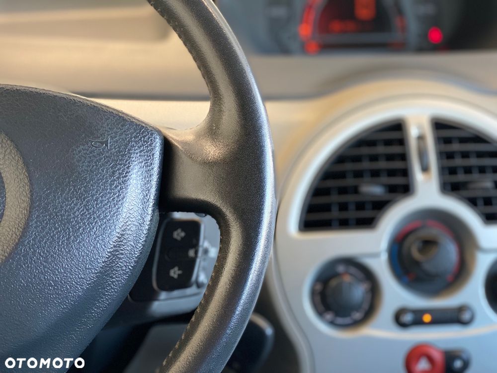 Renault Modus 1.6 Luxe Dynamique - 19