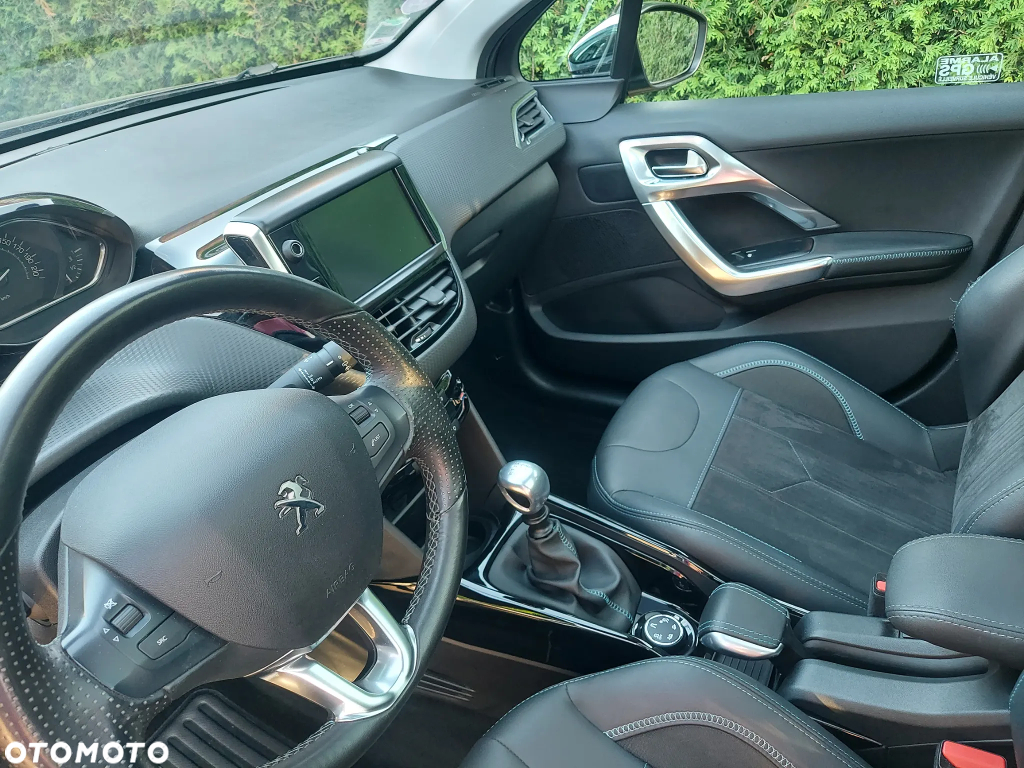 Peugeot 2008 PureTech 130 Stop&Start Crossway - 4