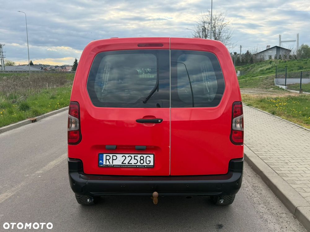 Peugeot PARTNER - 11