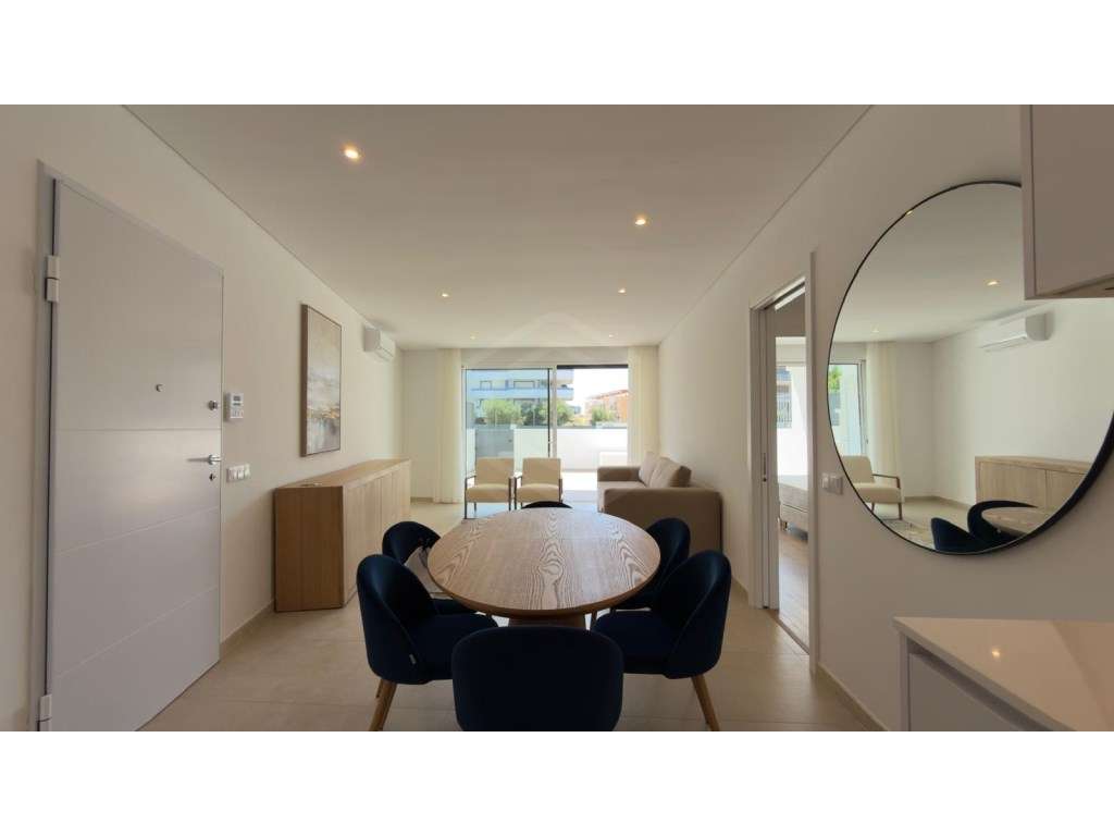 Apartamentos T2 em exclusivo condomínio com piscina perto da praia ... - Grande imagem: 5/49