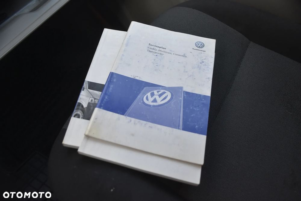 Volkswagen Transporter - 24