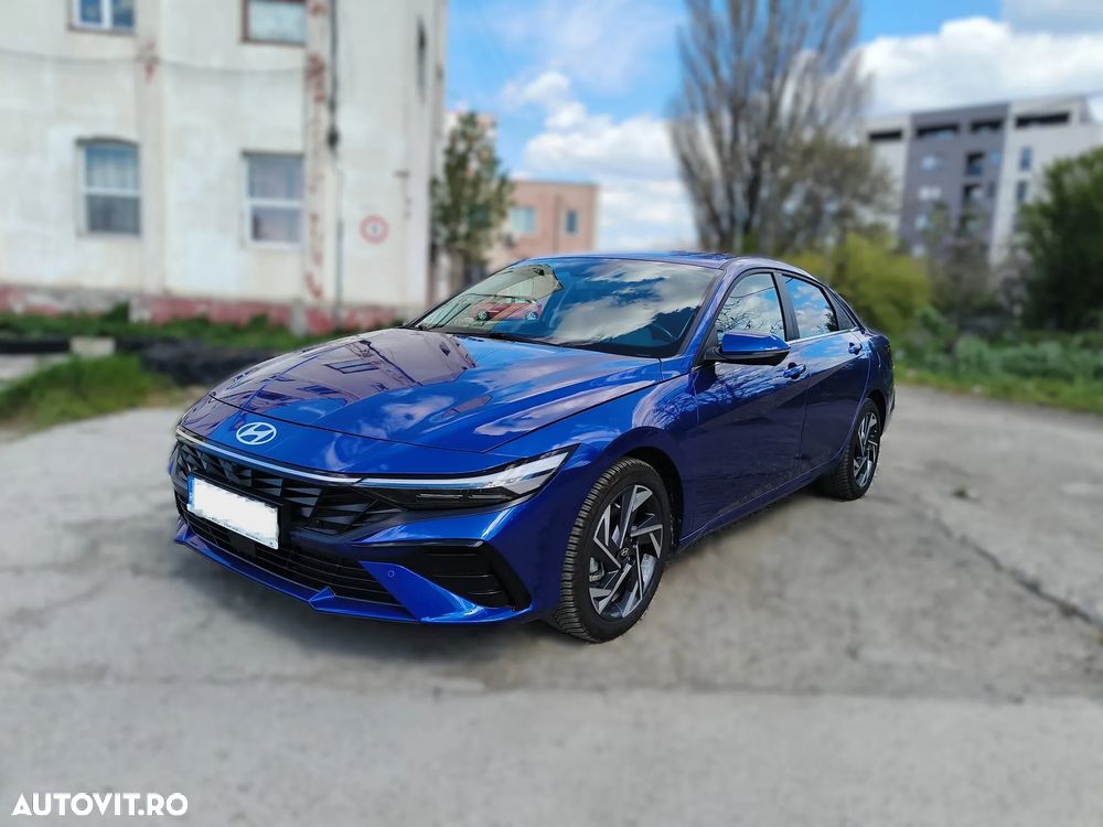 Hyundai Elantra 1.6 l 123 CP CVT Exclusive - 6