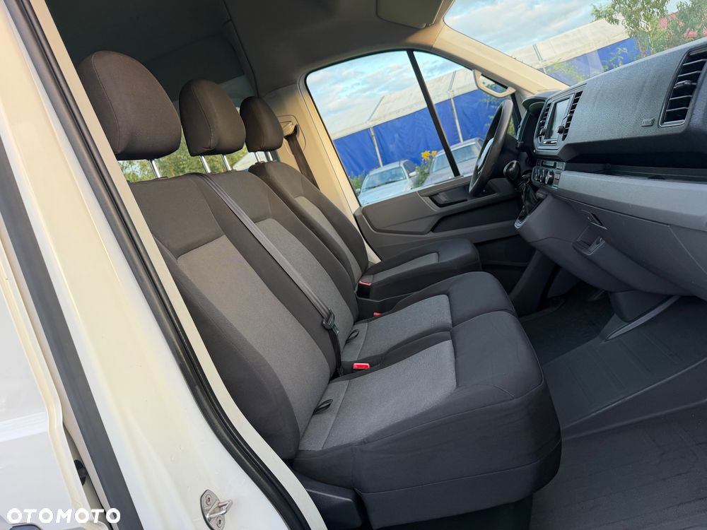 Volkswagen Crafter - 12
