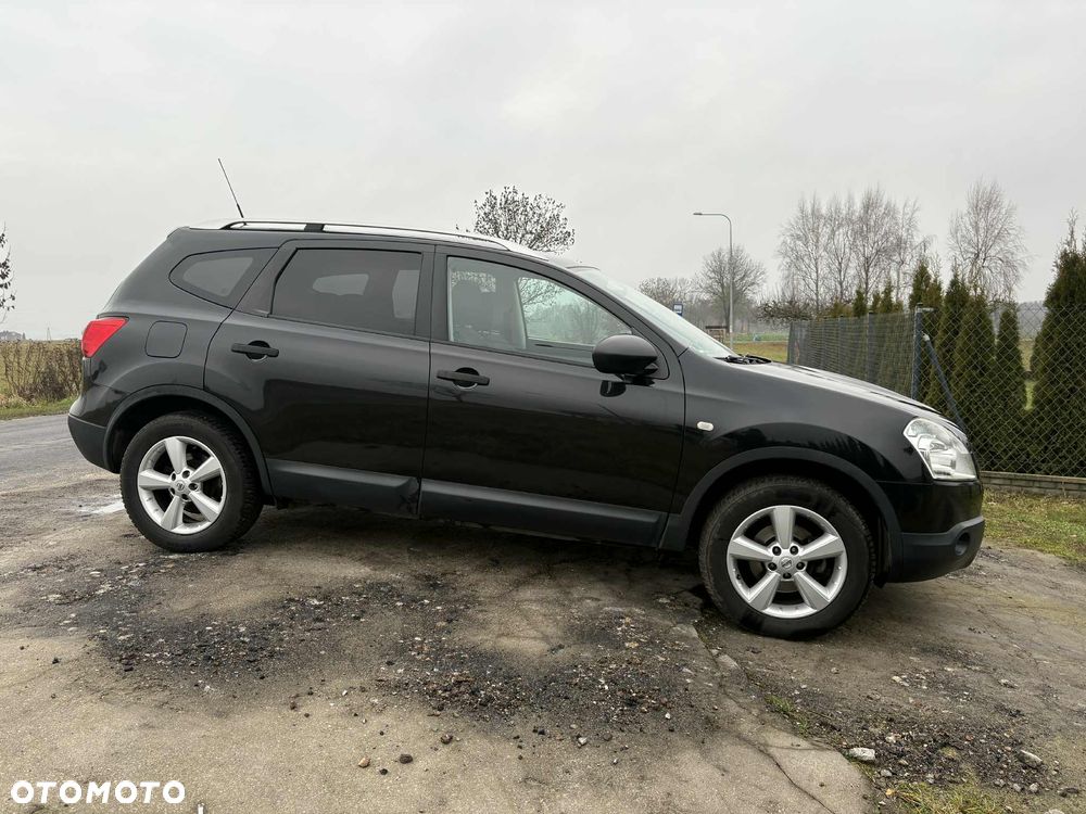 Nissan Qashqai+2 2.0 visia - 8