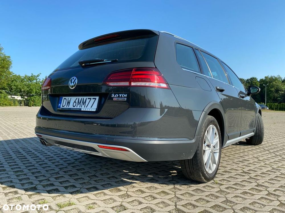 Volkswagen Golf - 3