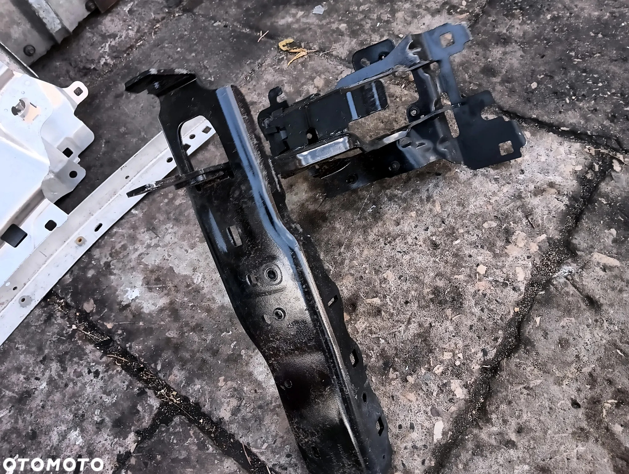 bmw 7 g70 wzmocnienie okular pas przod przedni prawy 9464028 - 3