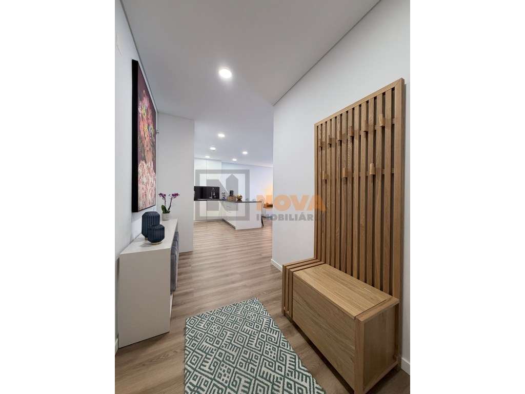 T3 Último Piso em Famões | 165 m² | Domótica | Classe A | 2 Lugares... - Grande imagem: 2/26