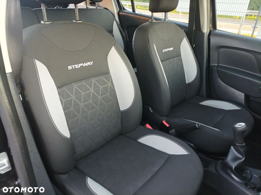 Dacia Sandero Stepway TCe 90 (S&S) Celebration - 24