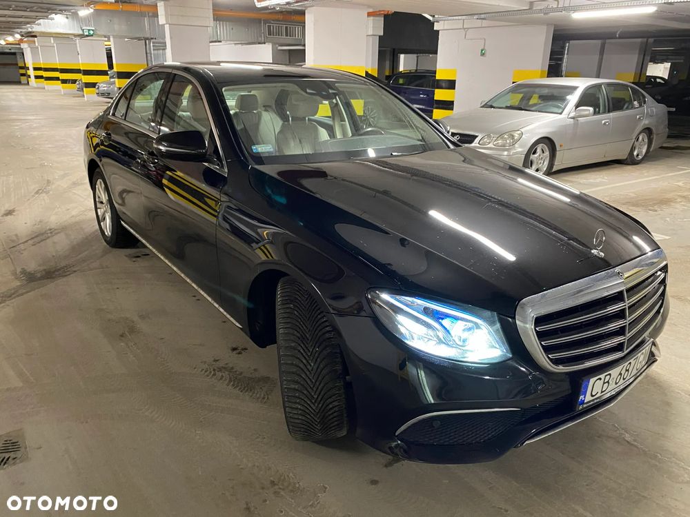 Mercedes-Benz Klasa E 200 4-Matic 9G-TRONIC - 11