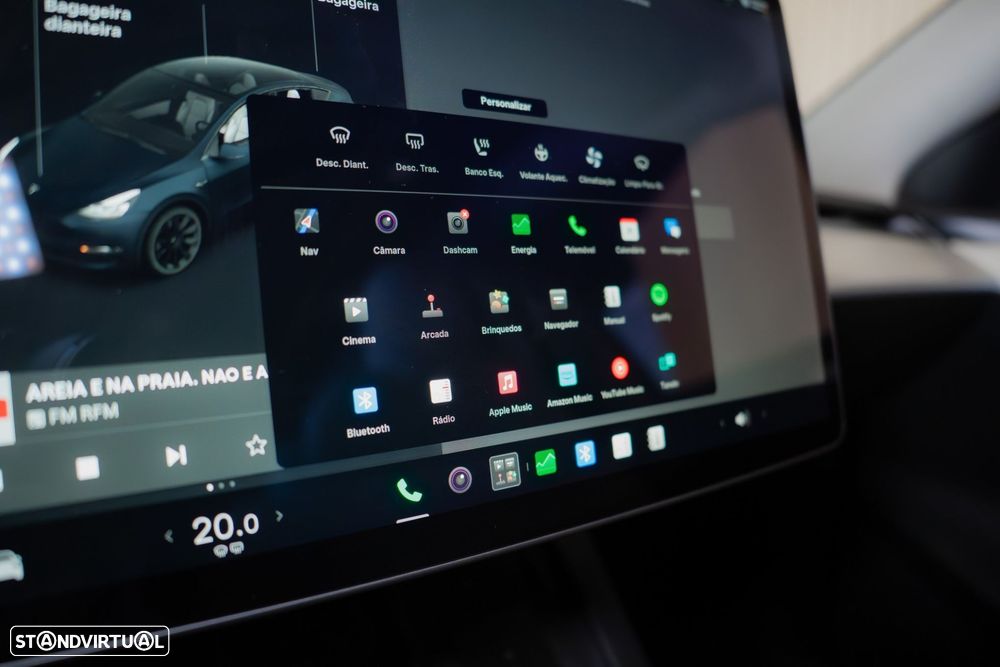 Tesla Model Y Long Range Dual Motor AWD - 57
