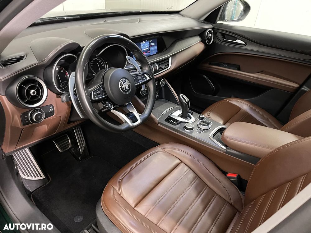 Alfa Romeo Stelvio 2.0 Turbo AWD AT8 Veloce - 5