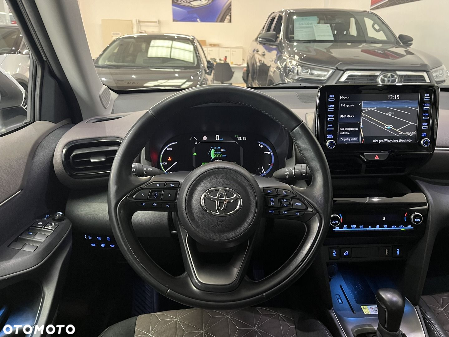 Toyota Yaris Cross Hybrid 1.5 Executive 4x4 - 8