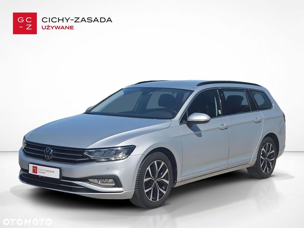 Volkswagen Passat - 1