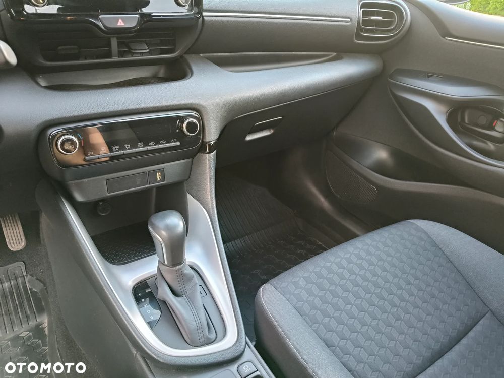 Toyota Yaris Hybrid 1.5 Comfort - 14