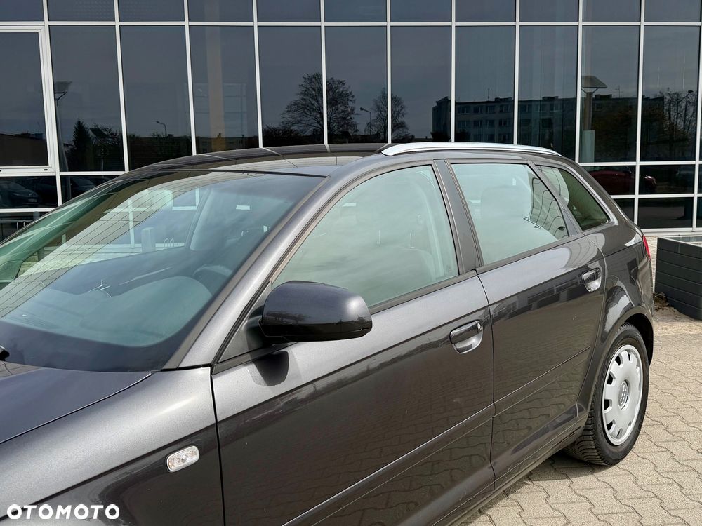 Audi A3 Sportback 2.0 TDI Ambiente - 16