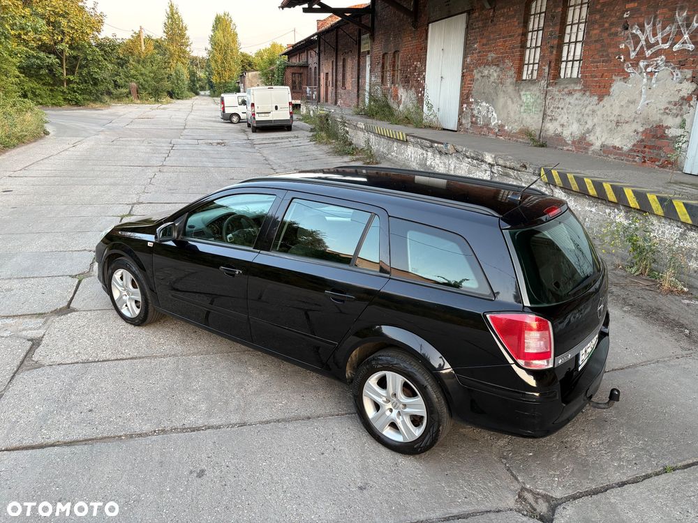 Opel Astra 1.7 CDTI - 9