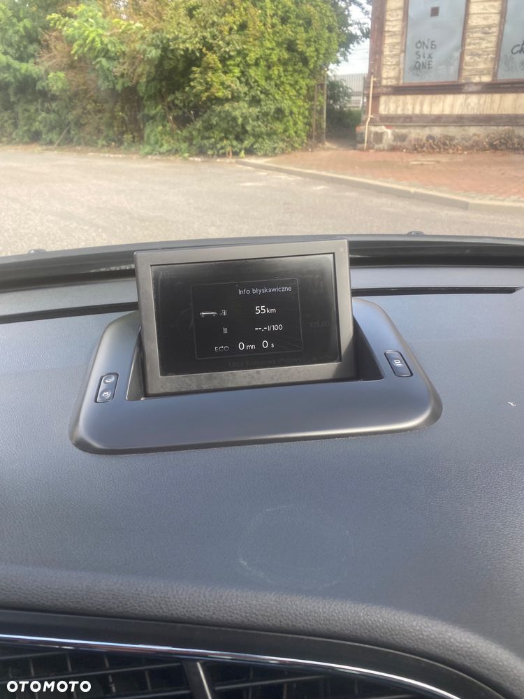 Peugeot 5008 1.6 BlueHDi Style 7os - 19