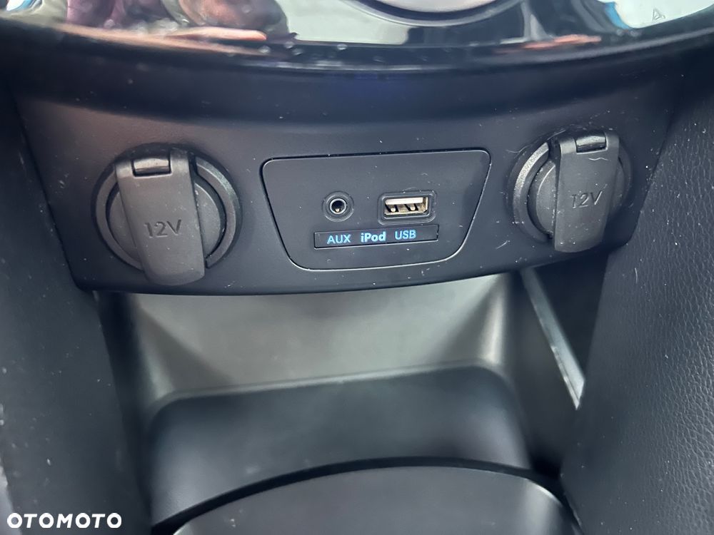 Hyundai i30 1.6 CRDi BlueDrive Premium DCT - 28