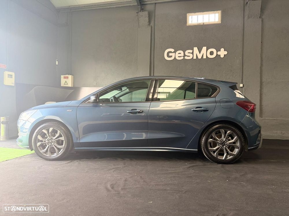 Ford Focus 1.0 EcoBoost MHEV ST-Line - 3