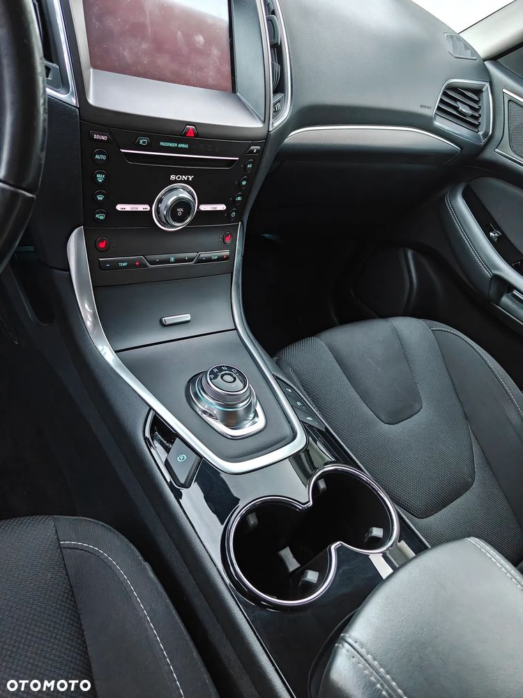Ford S-Max 2.0 EcoBlue Titanium - 10