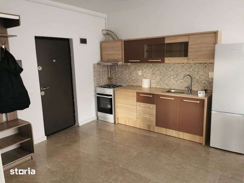 Inchiriez apartament cu 2 camere in Chinteni — fotografia 3