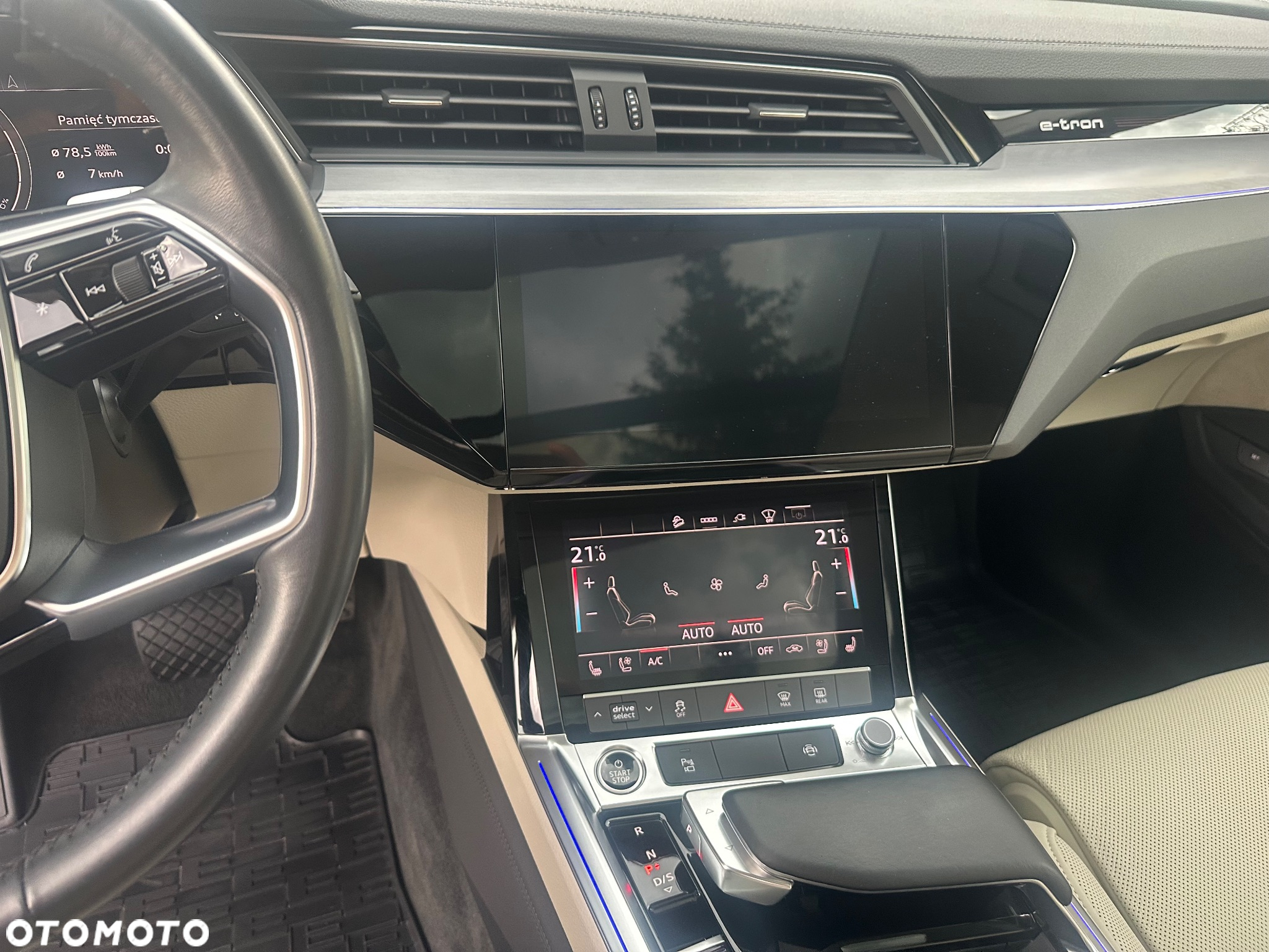 Audi e-tron 55 Quattro Advanced - 24
