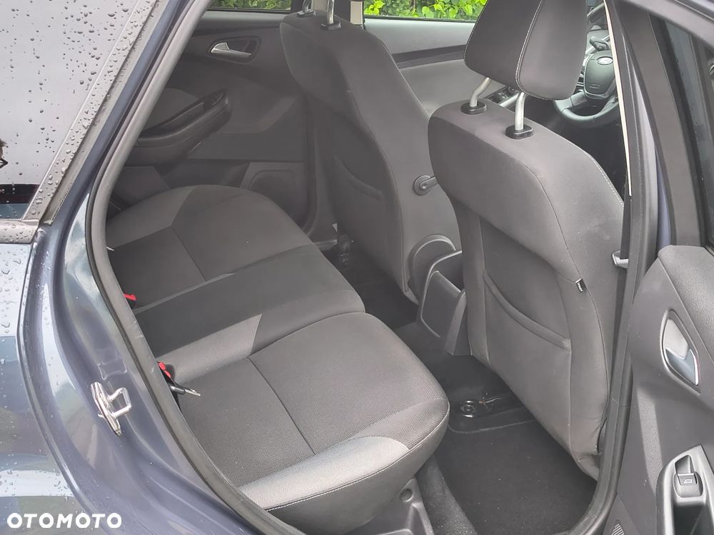 Ford Focus - 26