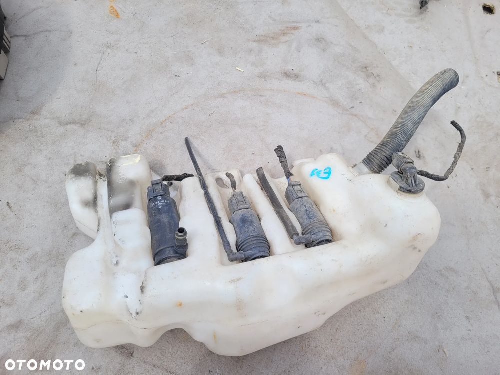 Zbiornik spryskiwaczy pompki BMW E39 Lift 2003r 8364941 - 4