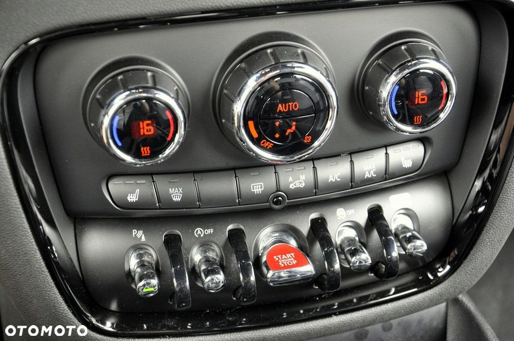 MINI Clubman Cooper D Essential Trim - 35