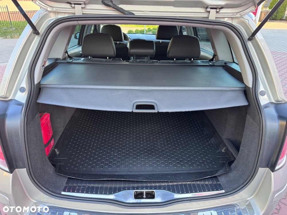 Opel Astra 2.0 Turbo Cosmo - 22