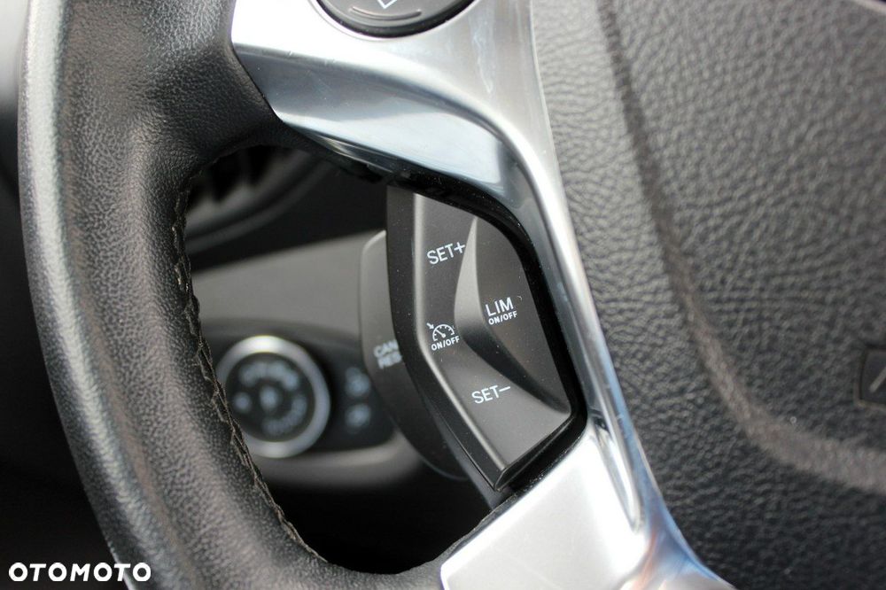 Ford Tourneo Connect - 25