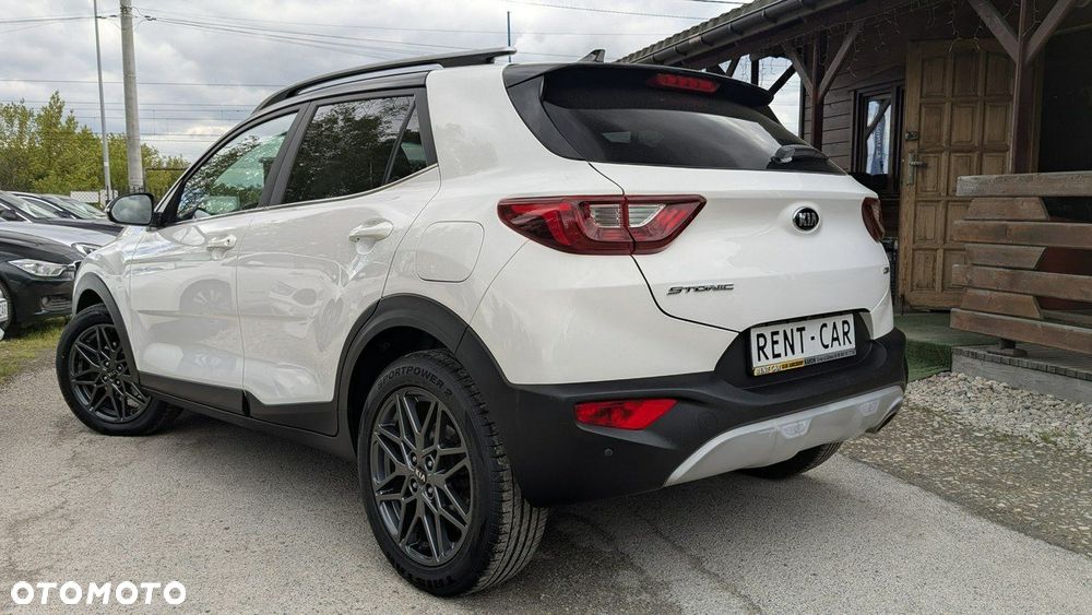 Kia Stonic - 8